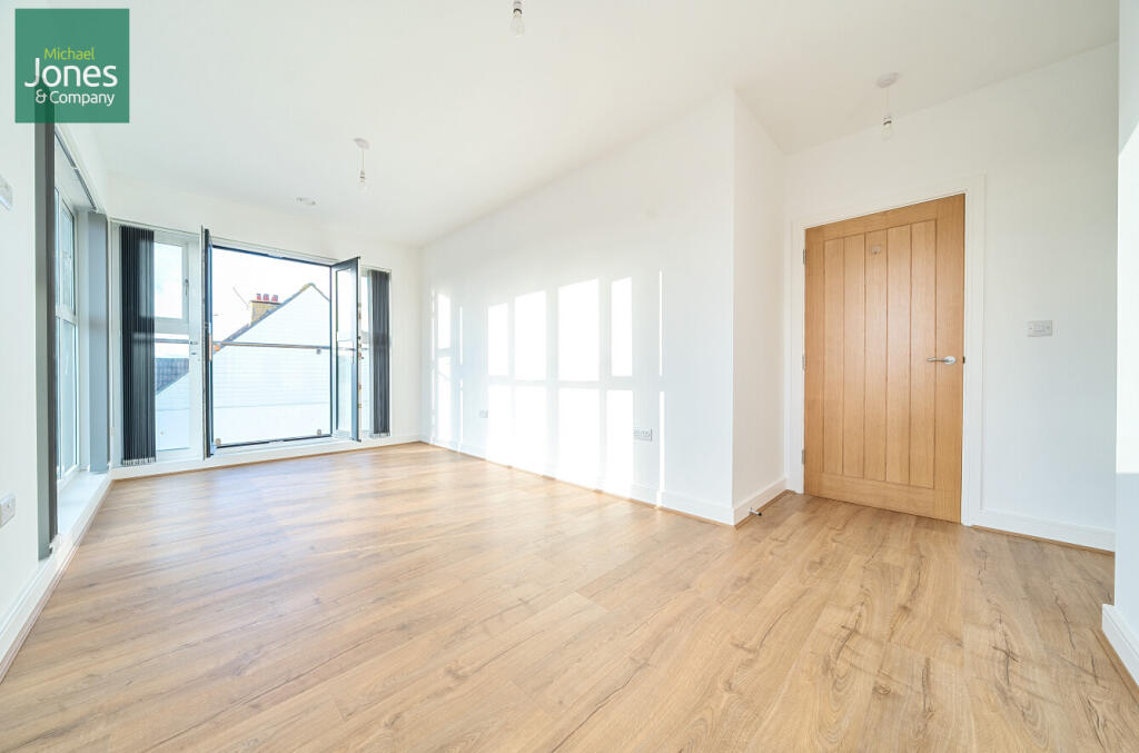 Additional property image - Penhill Road, Lancing, West Sussex, BN15