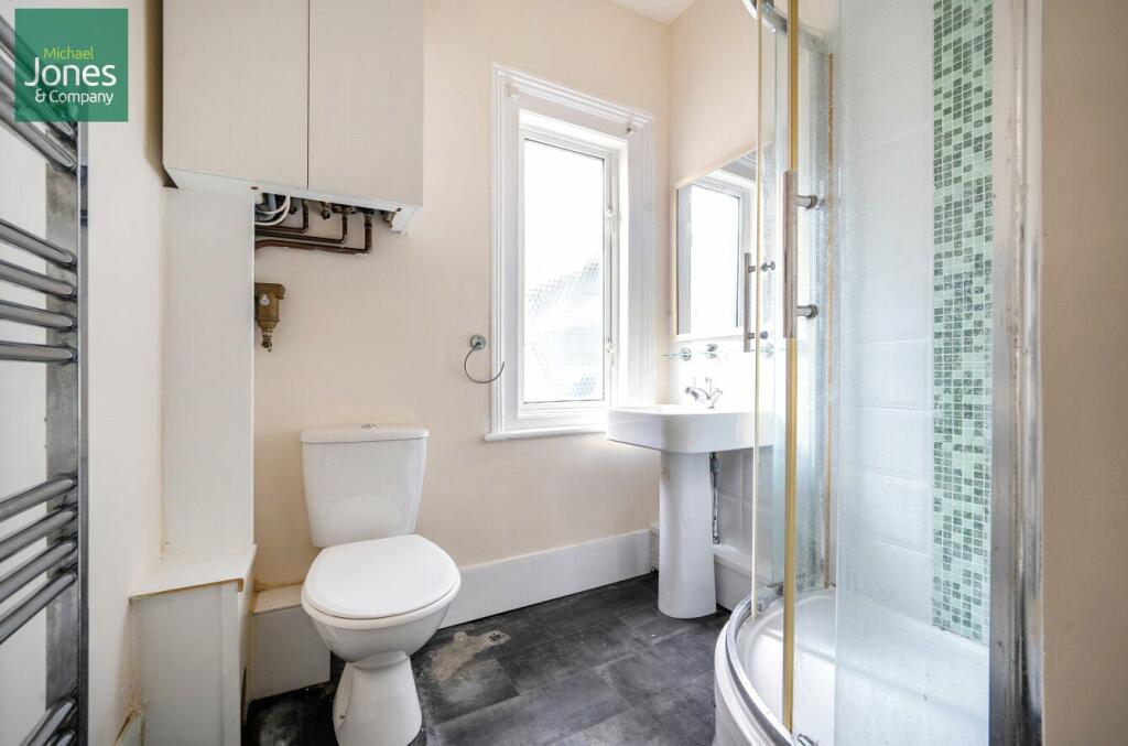 Additional property image - Rowlands Road, Worthing, BN11