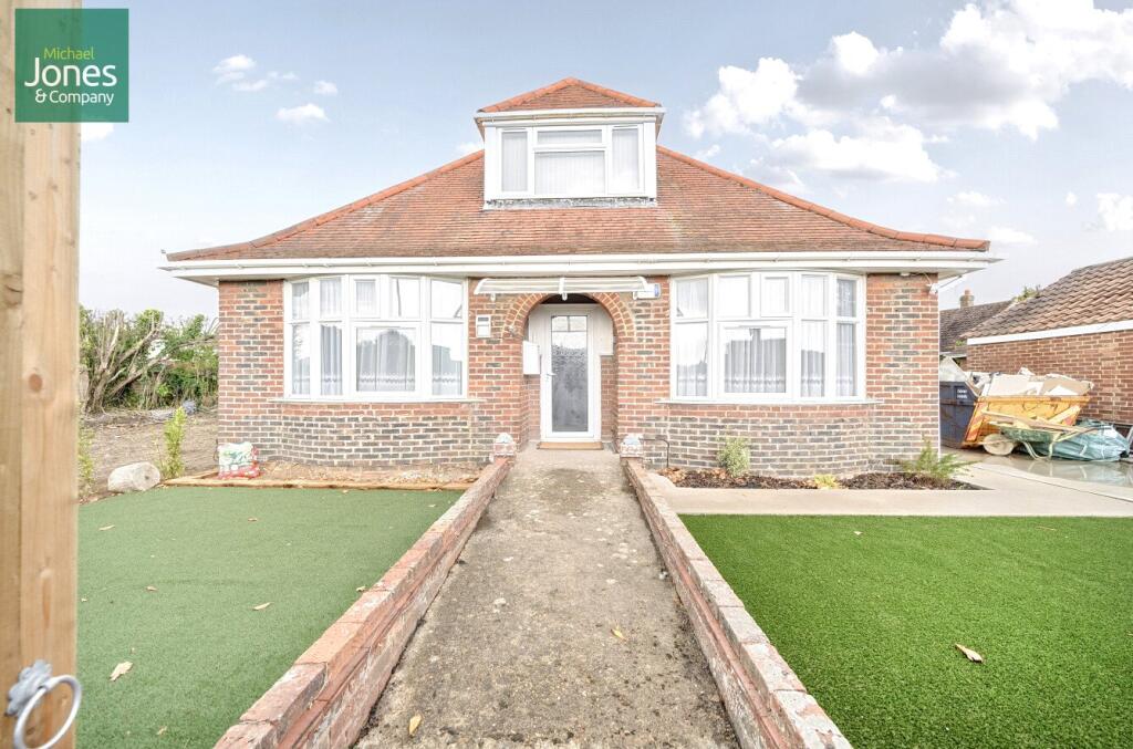 Main image of property: Upper Brighton Road, Sompting, Lancing, West Sussex, BN15