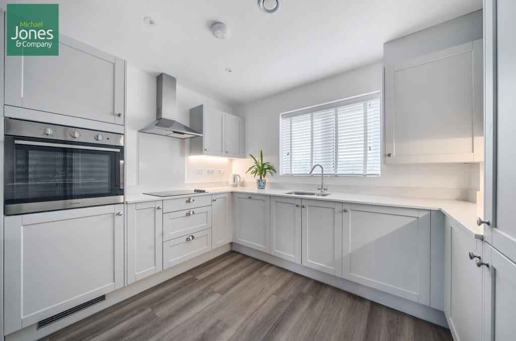 Main image of property: Goshawk Road, Lancing, West Sussex, BN15