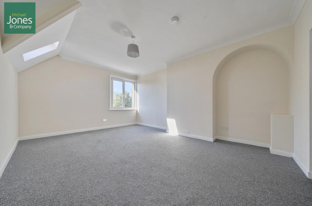 Main image of property: Beach Road, Littlehampton, West Sussex, BN17