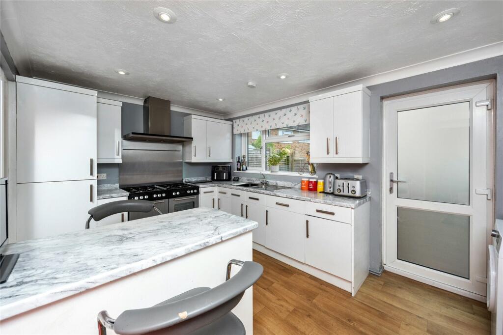 Additional property image - The Lawns, Sompting, Lancing, West Sussex, BN15