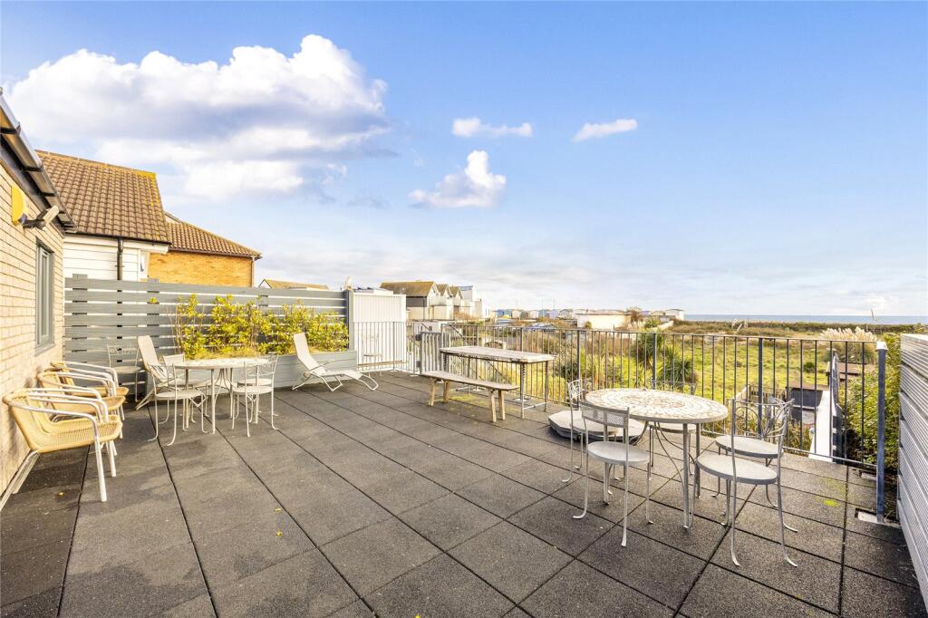 Main image of property: Brighton Road, Lancing, West Sussex, BN15