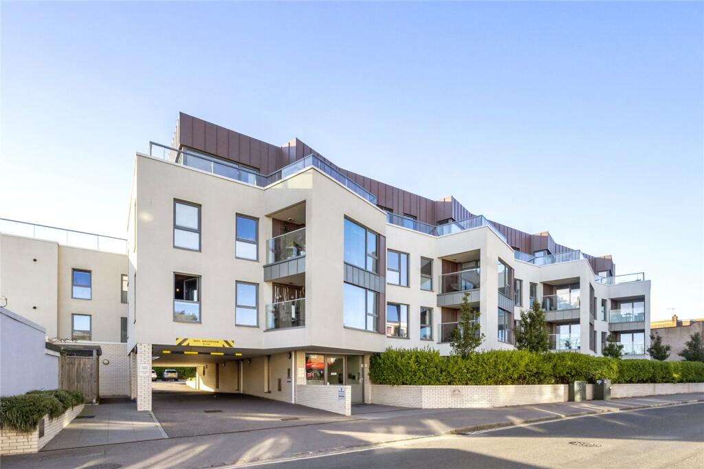 Main image of property: South Street, Lancing, West Sussex, BN15