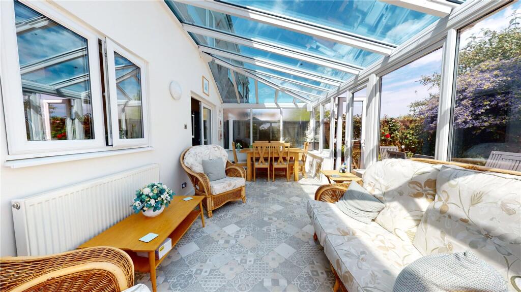 Additional property image - The Lawns, Sompting, West Sussex, BN15