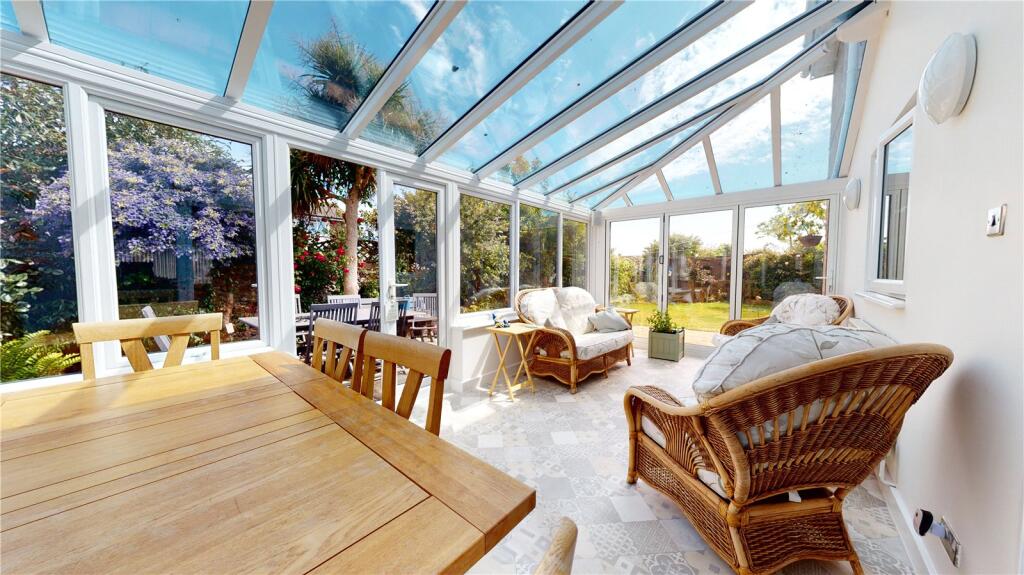 Additional property image - The Lawns, Sompting, West Sussex, BN15