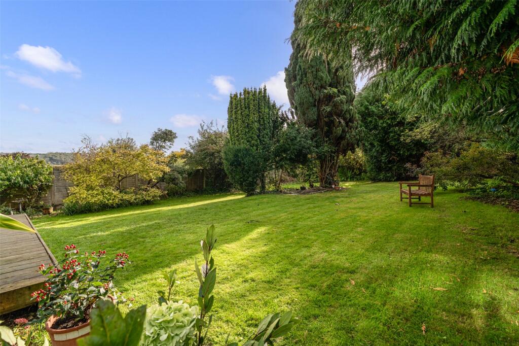 Additional property image - Marshall Avenue, Findon Valley, Worthing, West Sussex, BN14