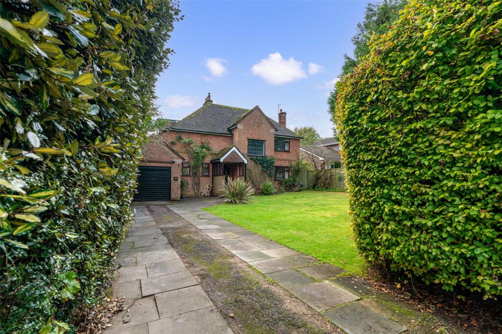 Additional property image - Marshall Avenue, Findon Valley, Worthing, West Sussex, BN14