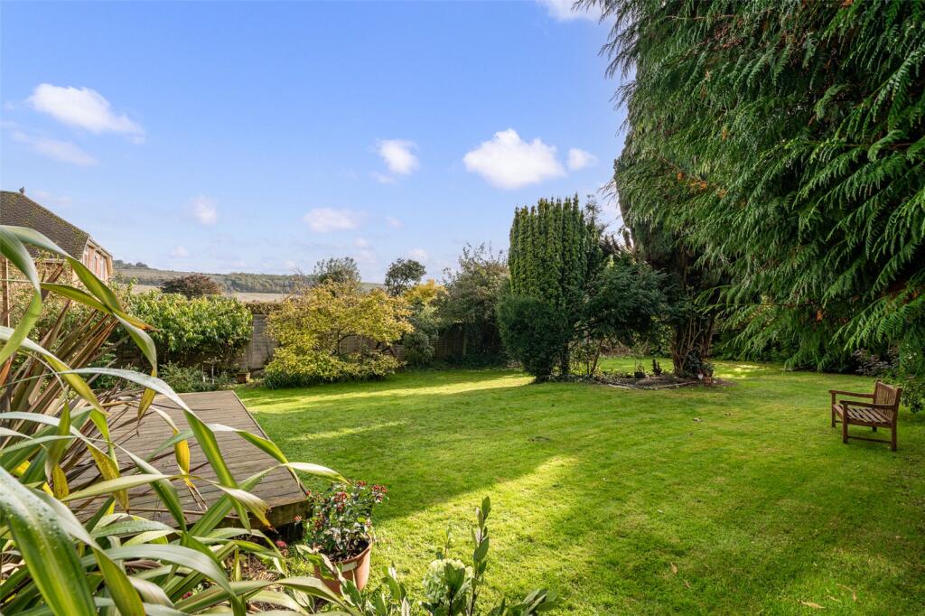 Additional property image - Marshall Avenue, Findon Valley, Worthing, West Sussex, BN14
