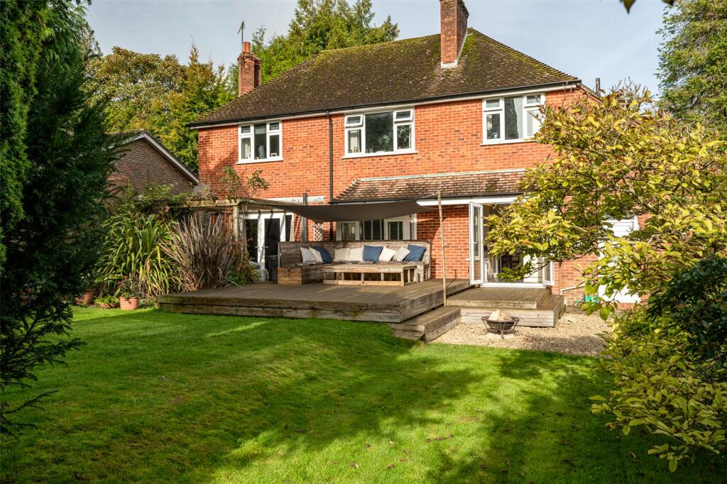 Additional property image - Marshall Avenue, Findon Valley, Worthing, West Sussex, BN14