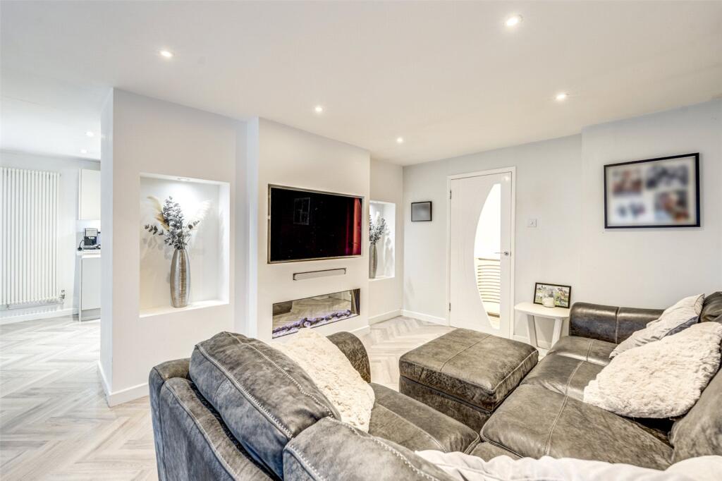 Additional property image - Copthorne Hill, Worthing, West Sussex, BN13