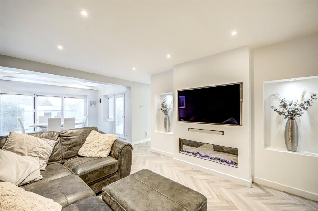 Additional property image - Copthorne Hill, Worthing, West Sussex, BN13