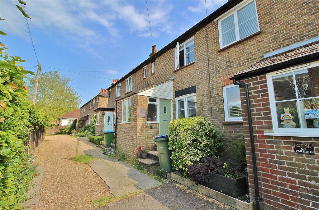 2 bedroom terraced house for sale in Northview Terrace, Nepcote Lane