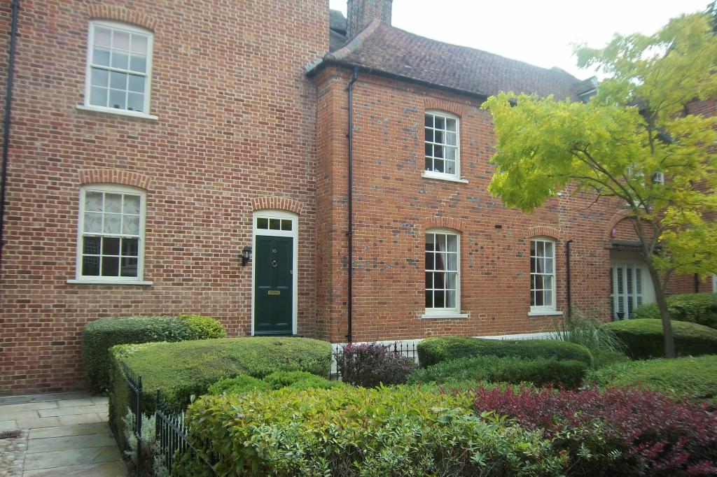 Main image of property: The Grange,Stevenage,SG1