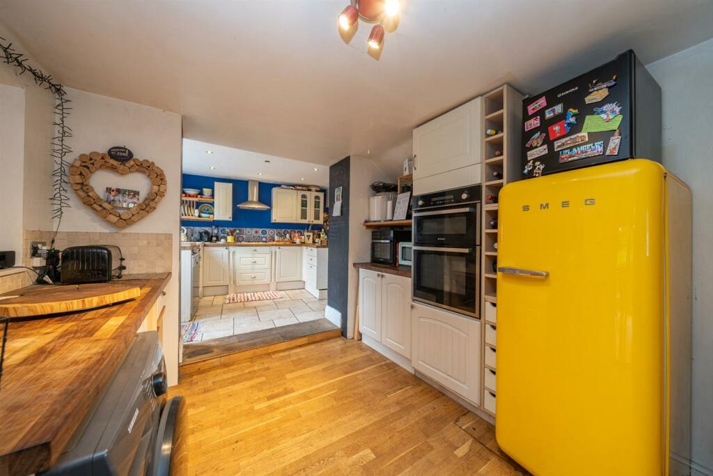 Additional property image - Lower Luton Road, Wheathampstead
