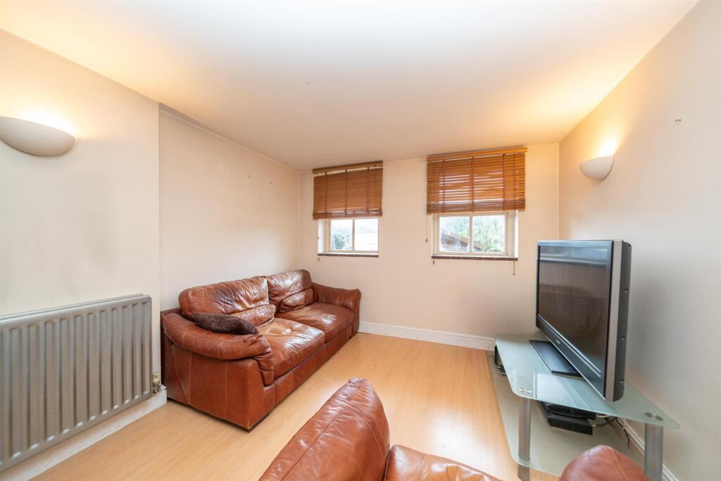 Additional image 6 of Albert Street, St. Albans