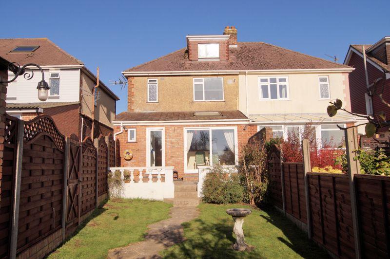 3 bedroom semidetached house for sale in The Hillway, Portchester, PO16