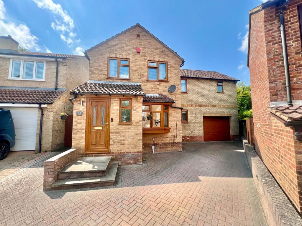Main image of property: St. Anthonys Close, Daventry, Northamptonshire, NN11 4UF