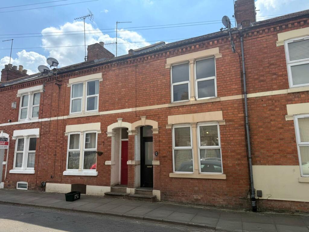 2 bedroom terraced house