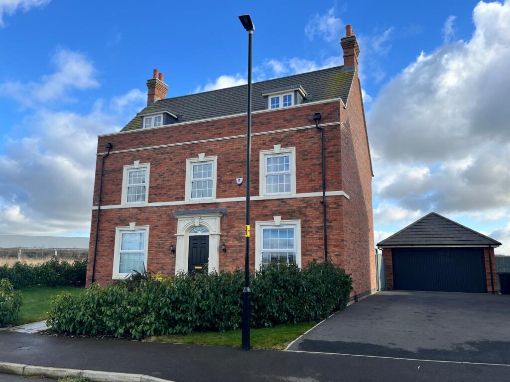 Main image of property: Lee Drive, Houlton, CV23 1AG