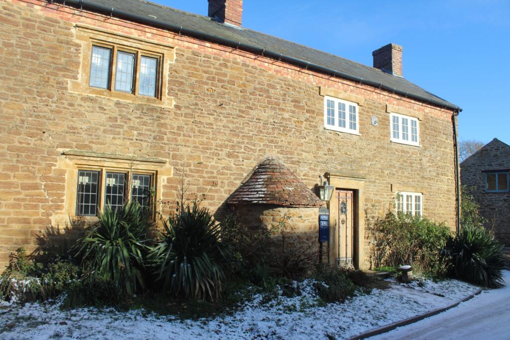 Main image of property: Croft Lane, Staverton, NN11 6JE