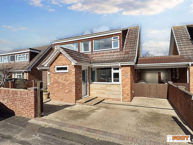Main image of property: Lulworth Close, Hayling Island