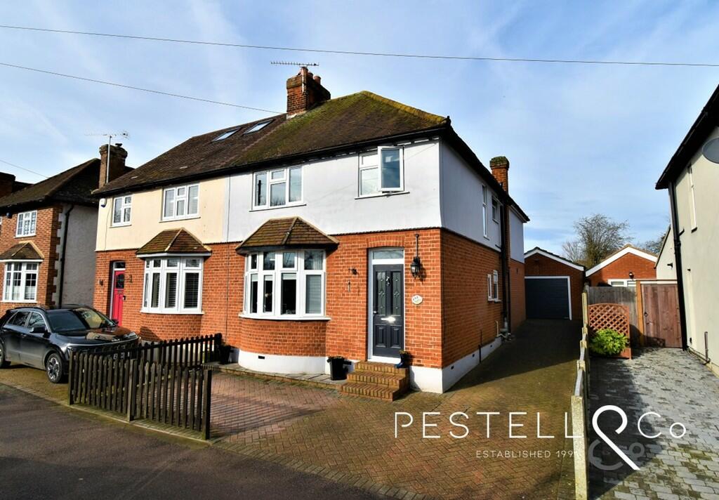 4 bedroom semidetached house for sale in Rye Street,