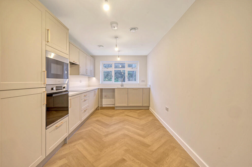 Additional property image - Mole Hill Green, Takeley, Bishop's Stortford
