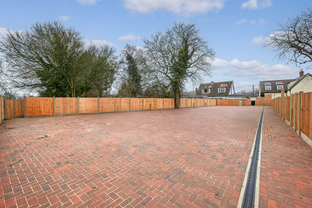 Additional property image - Mole Hill Green, Takeley, Bishop's Stortford