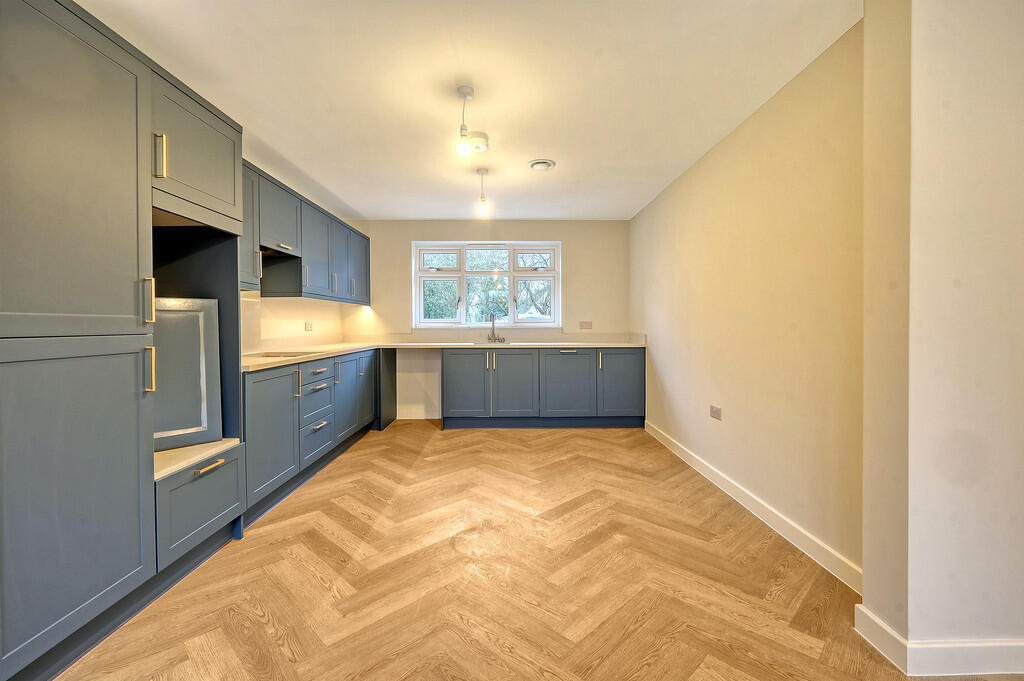 Additional property image - Mole Hill Green