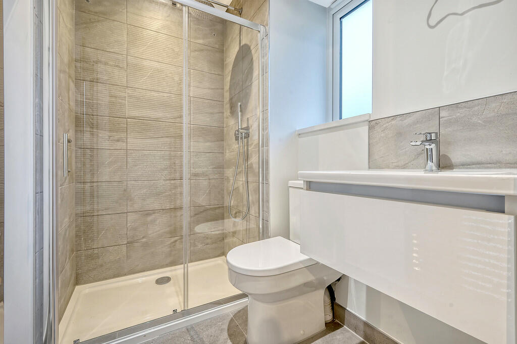 Additional property image - Mole Hill Green