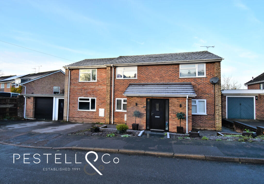 Main image of property: Lea Close, Bishop's Stortford