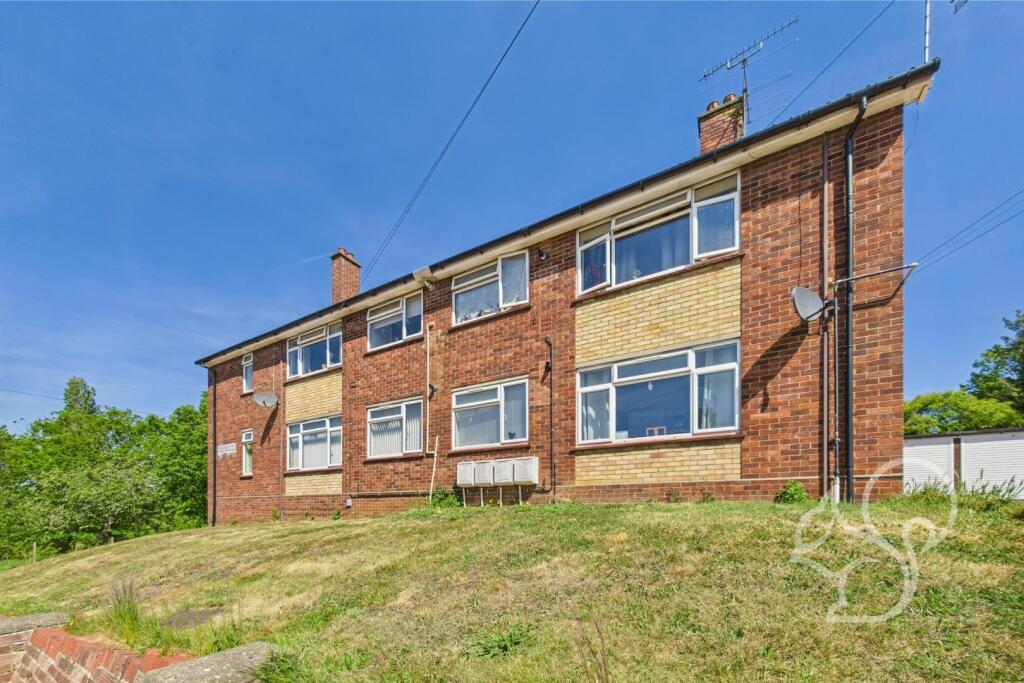 Main image of property: Lakeside Close, Ipswich