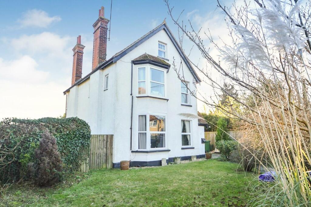 6 bedroom detached house for sale in Station Road, Sible Hedingham