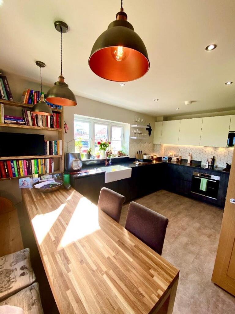 Additional property image - St Laurence View, Ridgewell