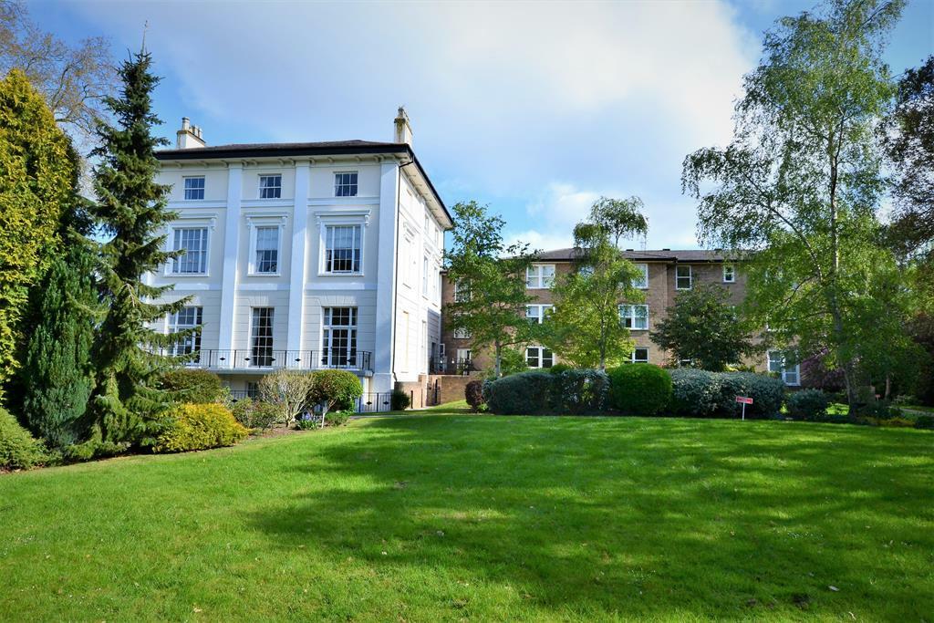 1 bedroom retirement property for rent in Pittville Circus Road, Cheltenham, GL52 2QB, GL52
