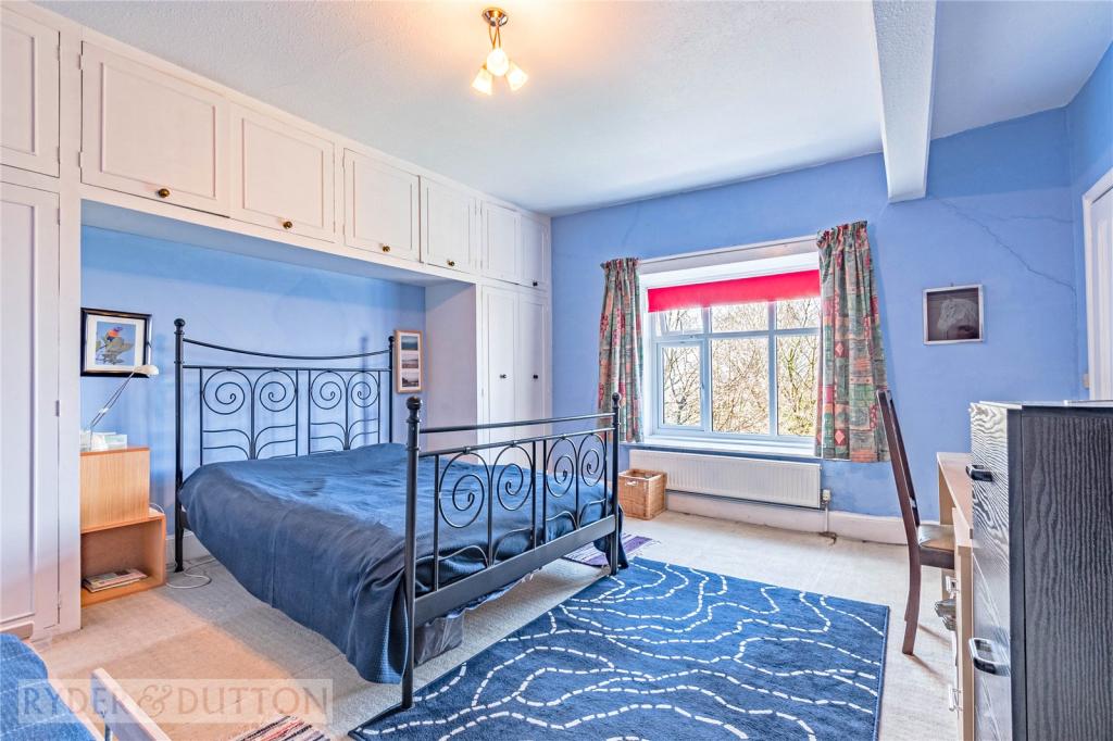 5 bedroom semidetached house for sale in Whitegates, Broadbottom, Hyde