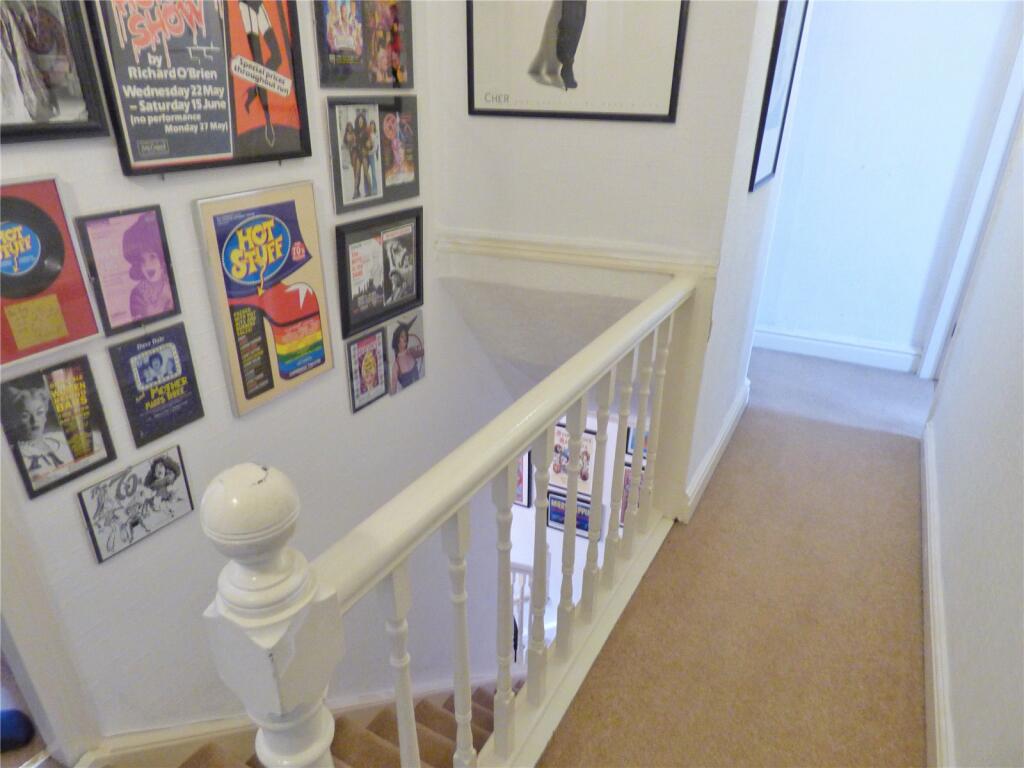2 bedroom terraced house for sale in Queen Street, Hadfield, Glossop, SK13