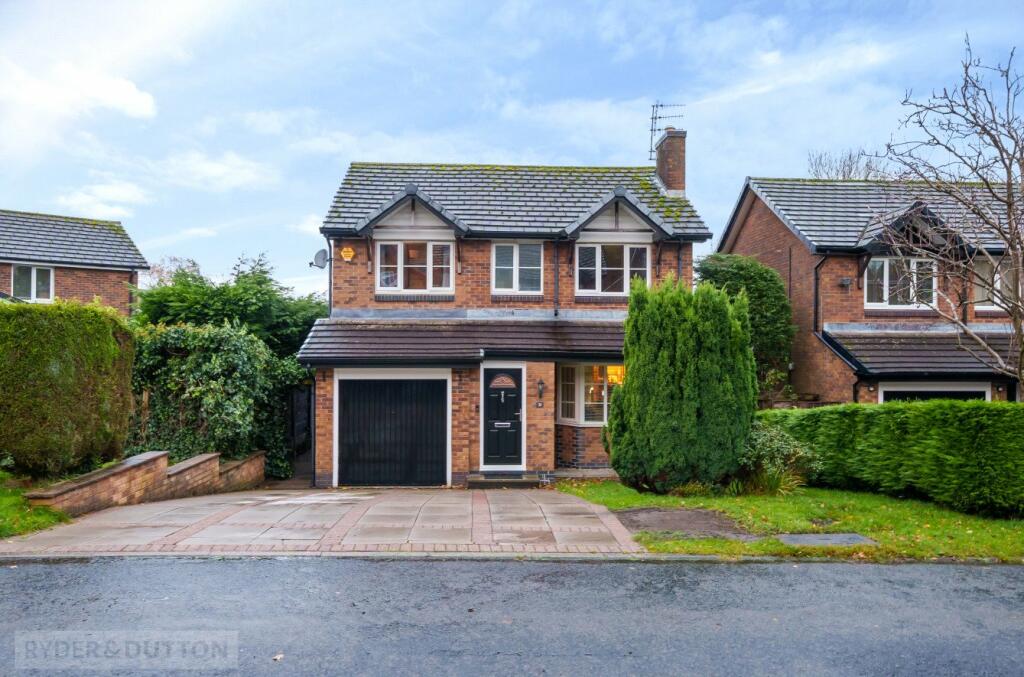 4 bedroom detached house for sale in Shropshire Drive, Glossop