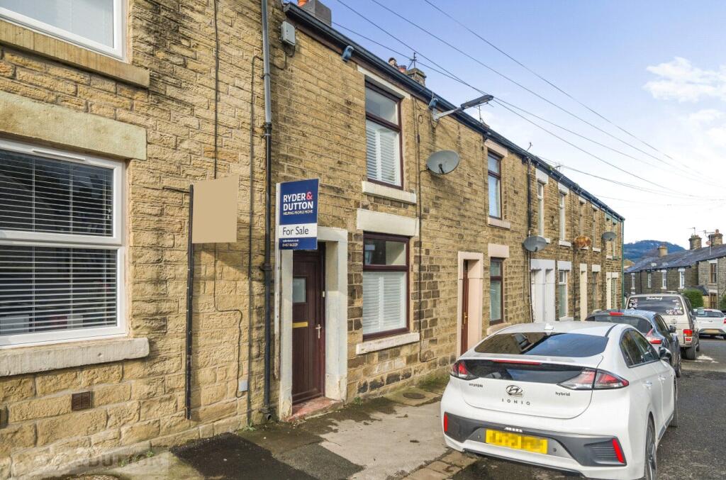 Main image of property: St. Marys Road, Glossop, Derbyshire, SK13