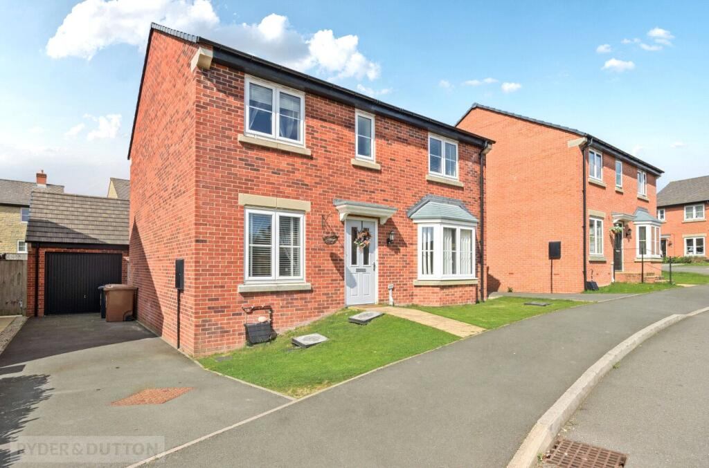 Main image of property: Hawthorn Drive, Glossop, Derbyshire, SK13