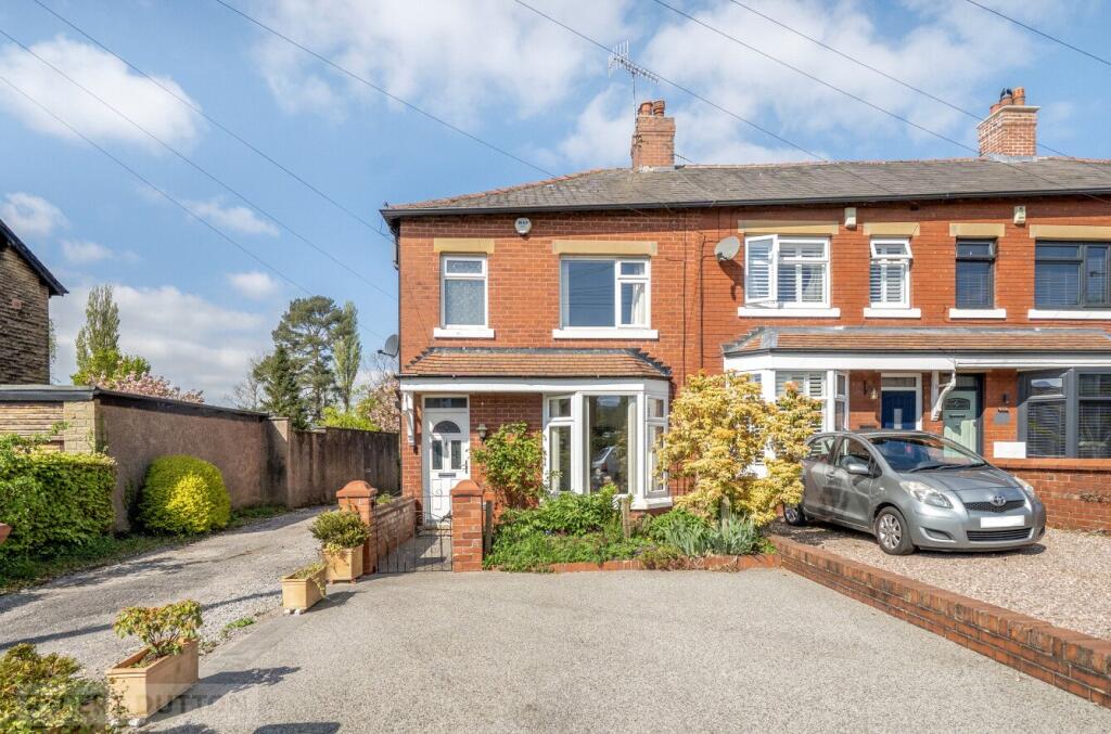 Main image of property: North Road, Glossop, Derbyshire, SK13
