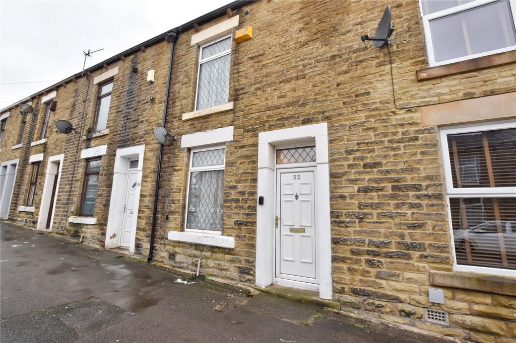 Main image of property: Gladstone Street, Glossop, Derbyshire, SK13