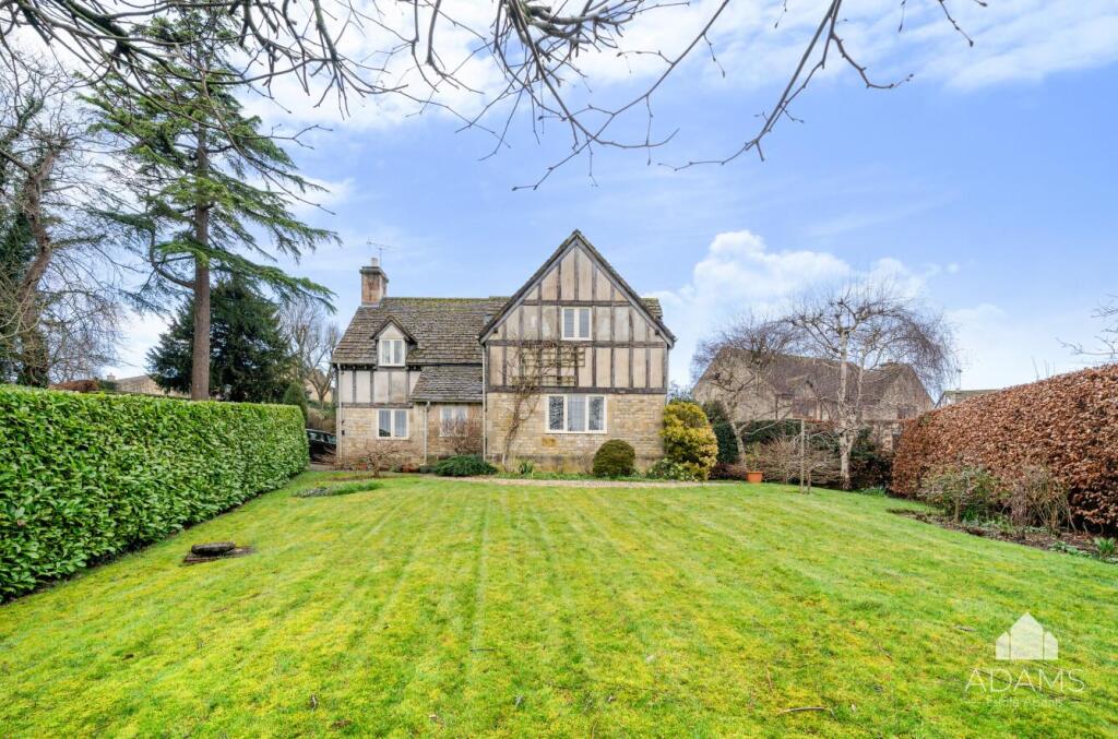 Main image of property: Charingworth, Broadway Road, Winchcombe