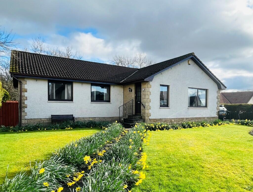 Main image of property: Burnee, Fishcross, Clackmannanshire, FK10 3JH