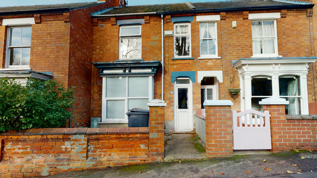 3 bedroom terraced house for rent in Two Bathroms - Queens Crescent, Lincoln - Furnished, LN1