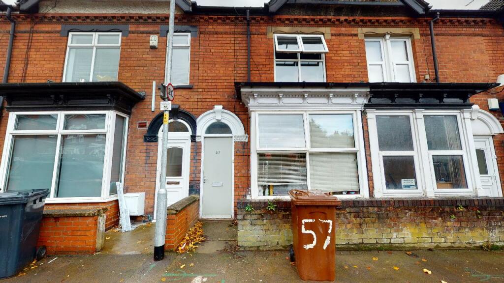 2 bedroom terraced house for rent in Two Bed - West Parade - Bills Included - £695.00 Per Person, LN1