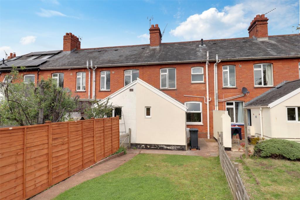 2 bedroom terraced house for sale in Wellington Terrace,