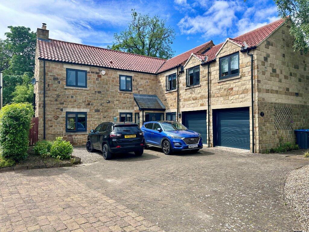 5 bedroom detached house for sale in Old Mill Wynd, Great Ayton, North ...