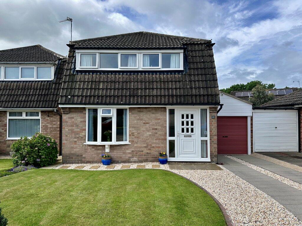 3 bedroom link detached house for sale in Beechwood Avenue, Stokesley